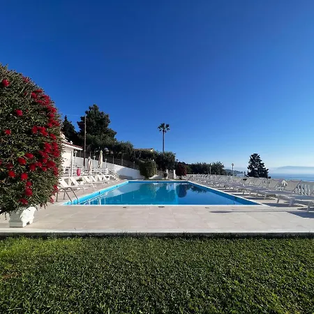 カイザー ブリッジ Gastouri (Corfu)